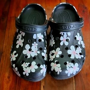Crocs floral